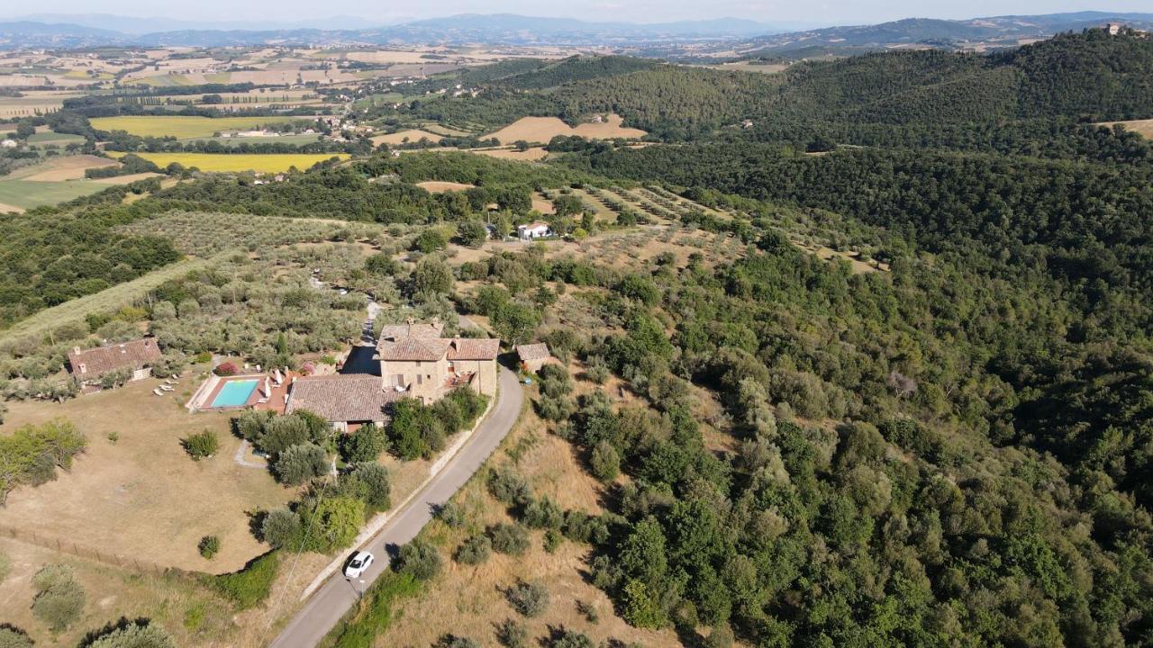 Podere Schioppello Casale Con Appartamenti Privati Cibottola Zewnętrze zdjęcie