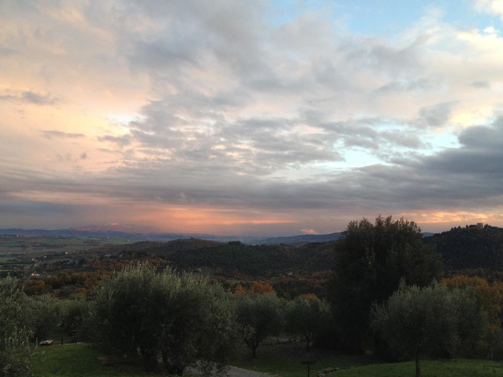 Podere Schioppello Casale Con Appartamenti Privati Cibottola Zewnętrze zdjęcie